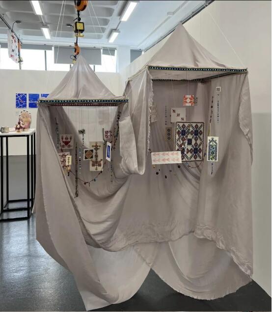 伦敦传媒学院插画与视觉媒体毕业作品集展